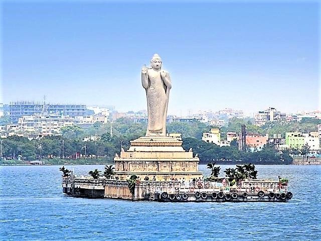 10 places to visit in Hyderabad